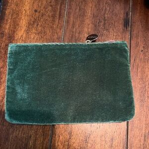 Ipsy Green Velvet Makeup Pouch